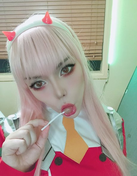 aliciaahegao actrice hd photos