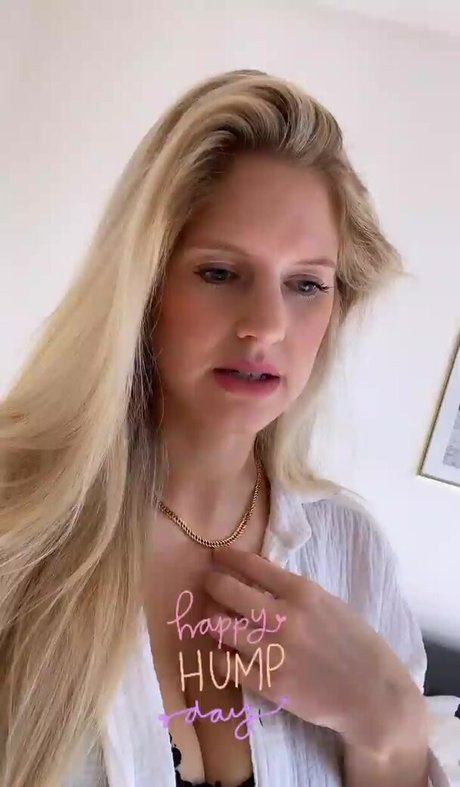 Miss Sophy modèle xxx photos