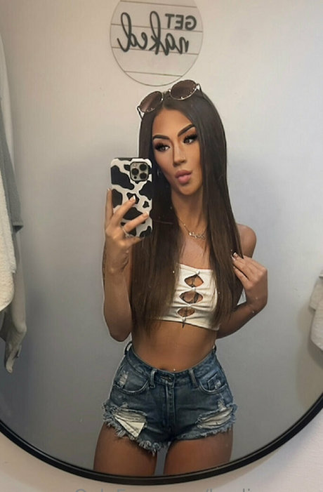 jolie ébène onlyfans xxx pornographique archive