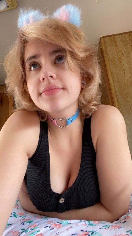 SassySapphire modèle artistique collection