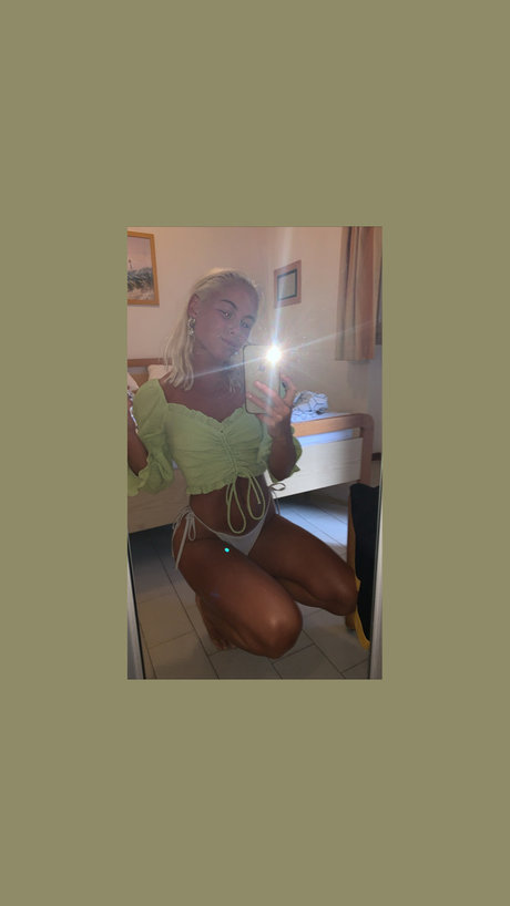 Sascha Petersen étoile parfaite image