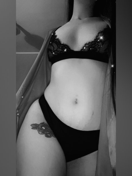 Ruby Mea mannequin photo