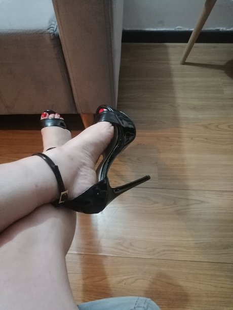 Sxyfoots actrice de sexe des photos