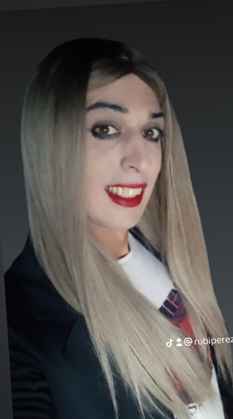 Brenda Perez star du porno belle archive