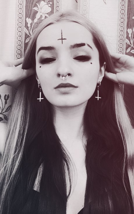 Lunar Fraulein actrice chaude galeries