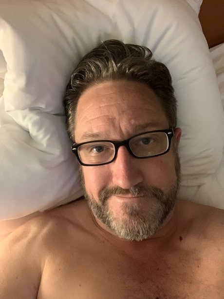 STLChax nus de stars du porno photos