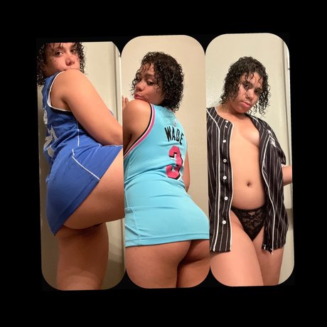 Savannah Rose beau modèle galerie