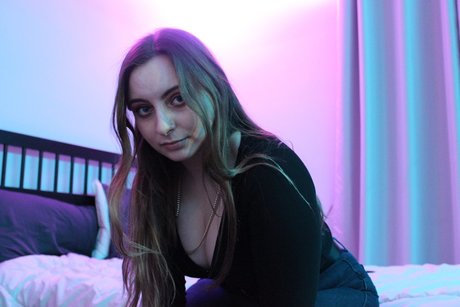 Sausha Solice actrice nue photo