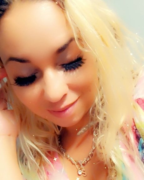 Tay Digzz modèles nus archive