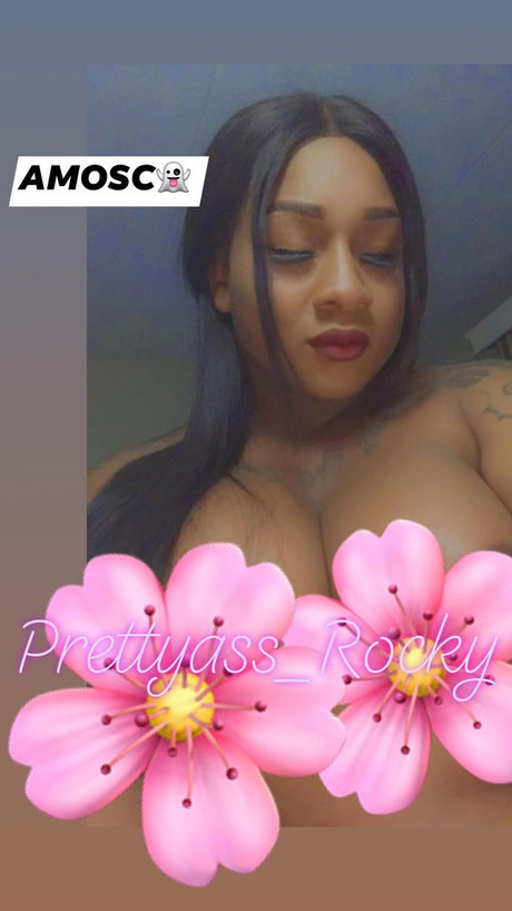 The TS Fantasy Ride_ étoile adulte des photos