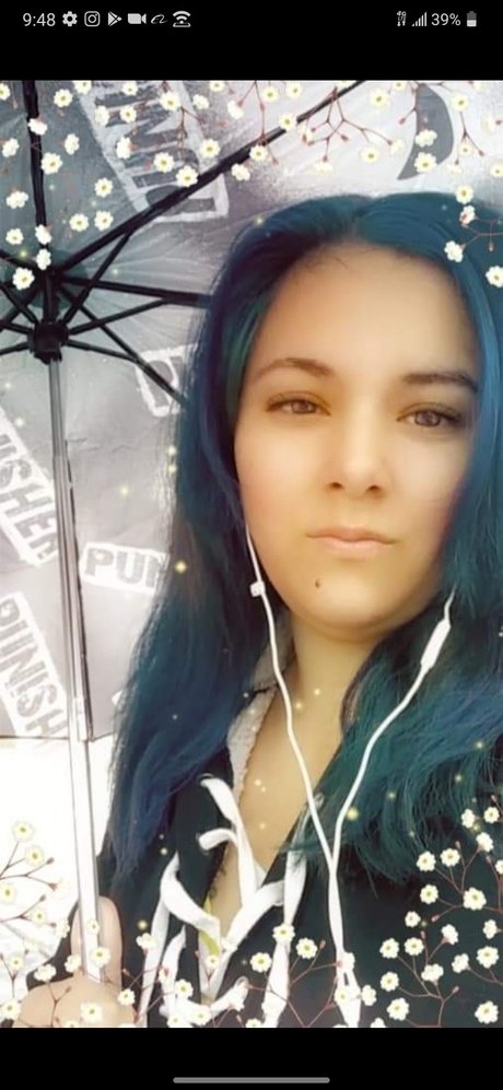 gros seins branlette espagnole onlyfans jolie adulte image