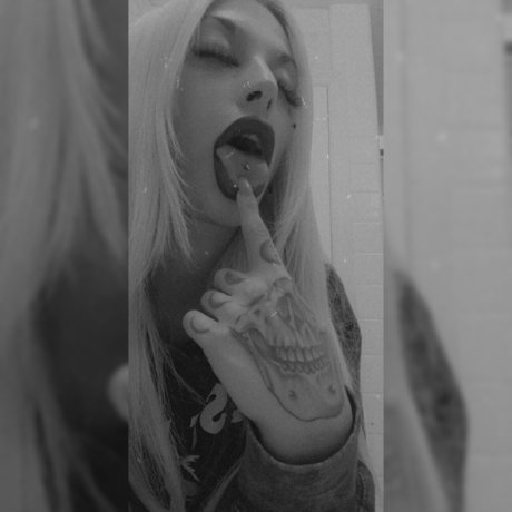 Taystee modèle sympa archive