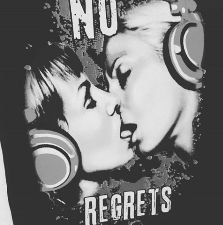 _Y_ modèle des photos