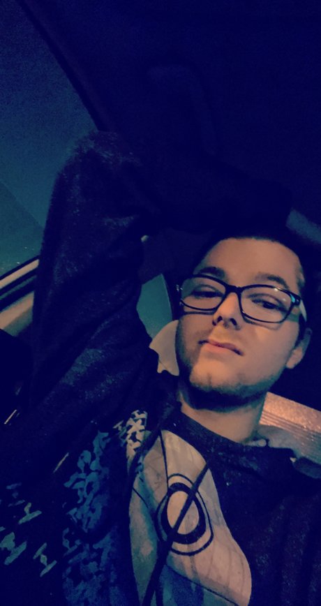 Tyler Thomas star du porno chaud images