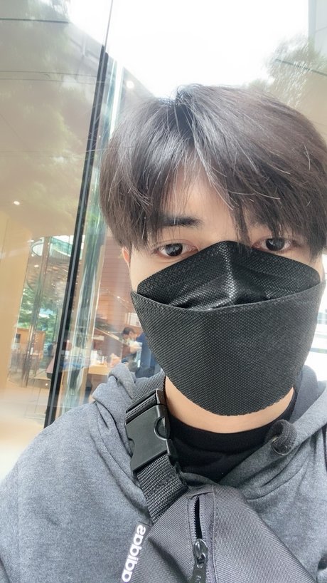 Tong actrice sexy photos