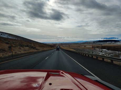 R m modèle chaud images