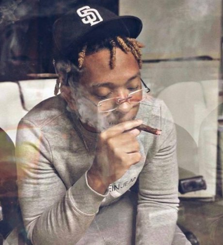 Playboii Onii star du porno de haute qualité images