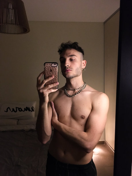 Tomy star érotique galerie