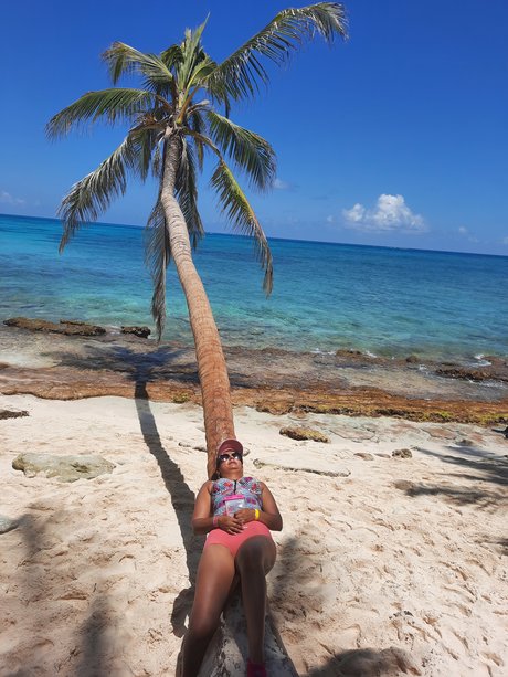 paola cortes star du porno sympa img