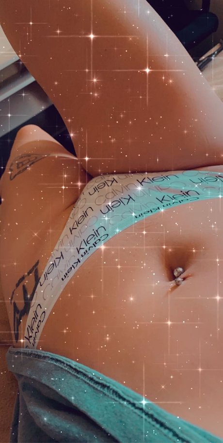 Snowbunny Ran star du porno érotique archive