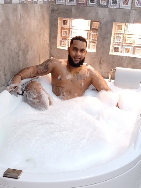 Patrickadanms mannequin archive