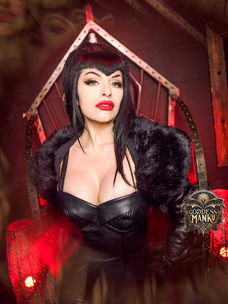Goddess Manku haut de star du porno photos
