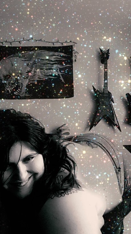 Scarlett Sinyister étoile magnifique image