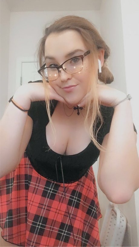 FreakyKitten art modèle photos