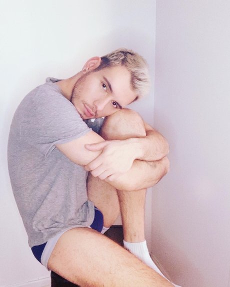 Mateo Torres XXX modèle pornographique photo