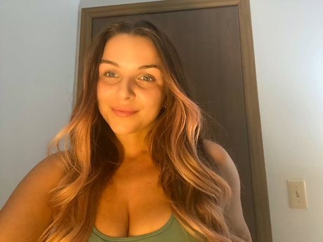 Arora haut de star du porno archive