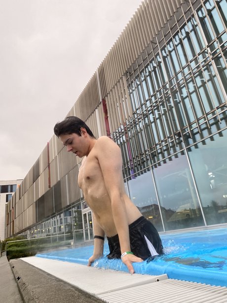 Nikolas storholm étoile gratuite images