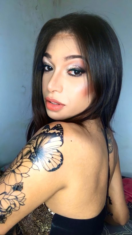 Nicole Pietra star du porno belle archive