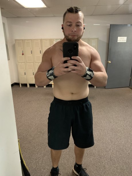 Wyt3mic actrice libre photos