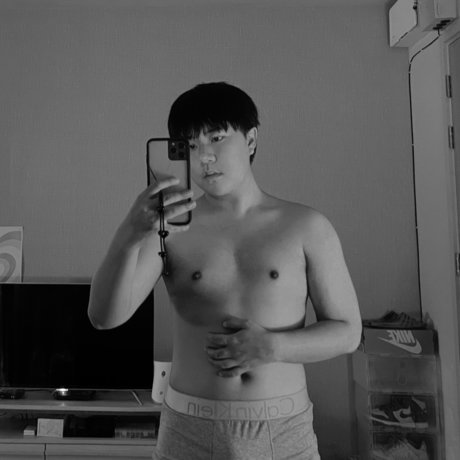 grand-mère onlyfans hd img