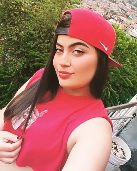 éjacule dans la chatte onlyfans belle sexy galeries