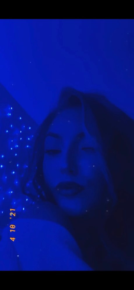 pey hmoneyyy modèle pornographique galeries