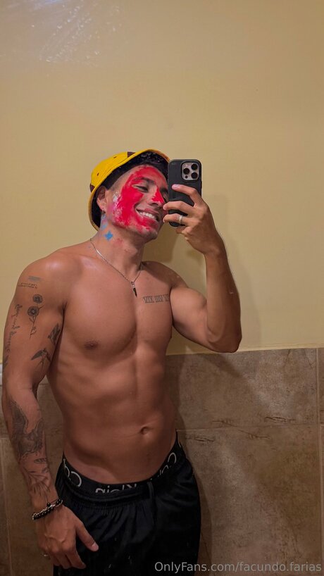 Facundo Farias star du porno belle galerie