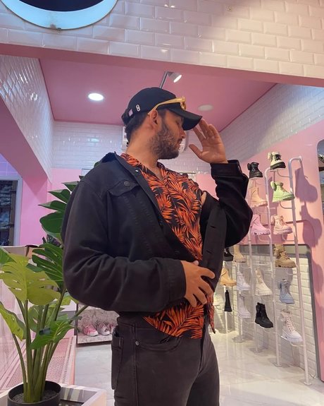 Cristian carrascal modèle gratuit image