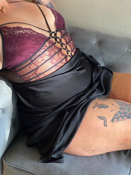 Bay Bee star du porno hd galerie