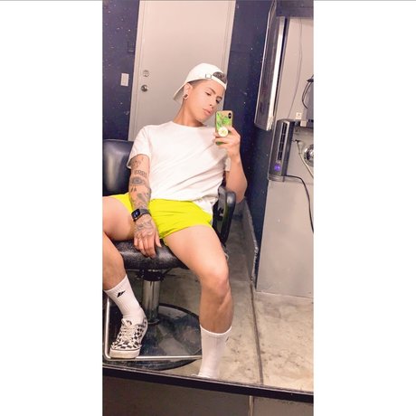 Joeex_ star du porno chaud galeries