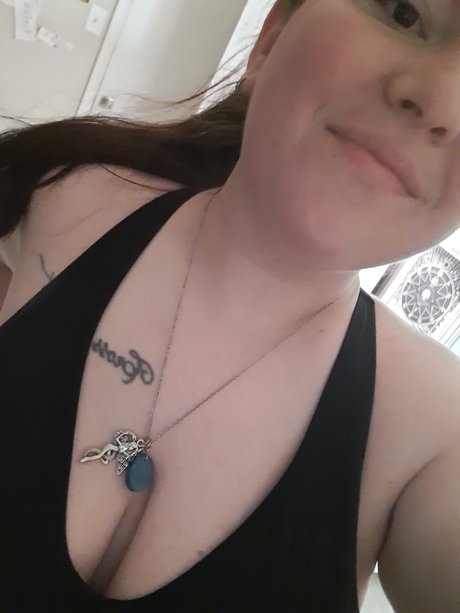 PrettyBritty star du porno gratuit galerie