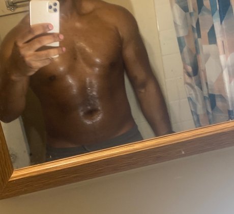 TherealsmoothTy étoile érotique archive