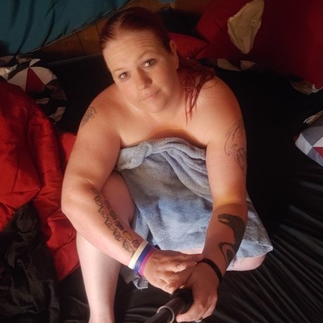 Jasmine Gibson étoile exclusive des photos