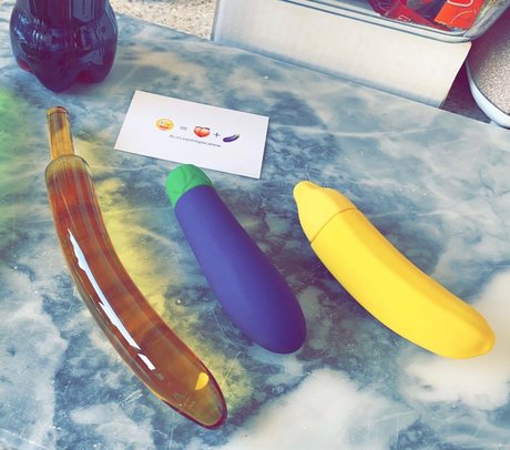 énormes seins onlyfans érotique en haute qualité archive