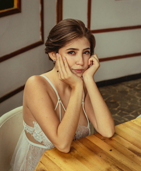 Hazel shy étoile xxx galeries