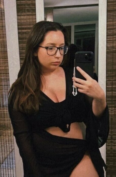 giclée mature uniquementfans assez haute qualité des photos