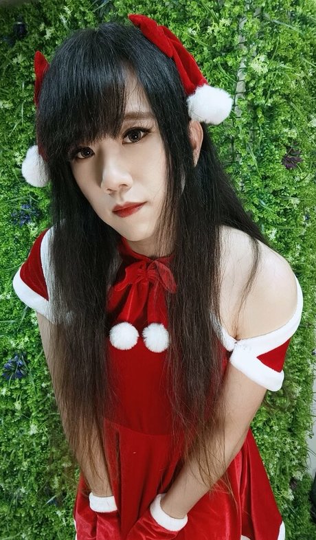 Charlotte Niya star pornographique archive