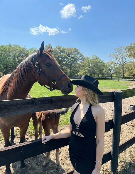 DakotaJane beau modèle collection