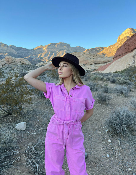 DakotaJane étoile chaude img