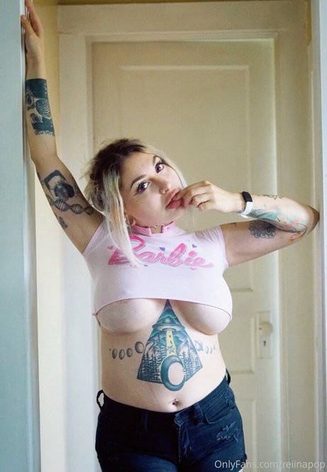 trio à gros seins onlyfans nu gratuit image